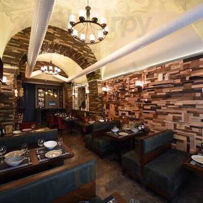 The Cork (wine & Food)