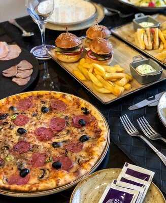 Atmosphere Lounge And Restaurant