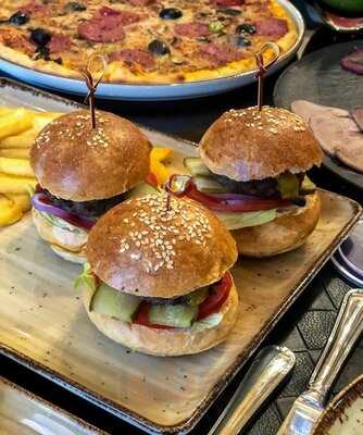 Atmosphere Lounge And Restaurant