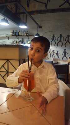 95 Degree Coffee & Bruschetta