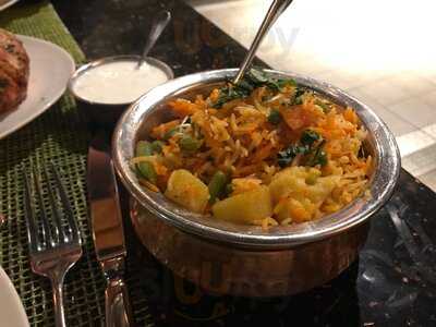 Masti Baku Indian & Lebanese Cuisine