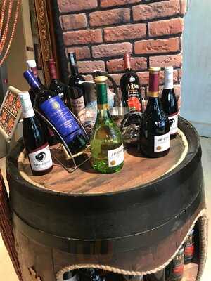 Iguana Restaurant & Bar