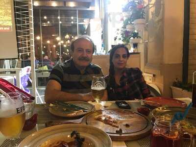 Il Patio & Planet Sushi Fountain Square