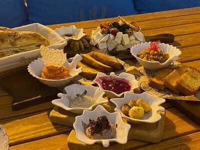 Mirvari Restaurant & Bar