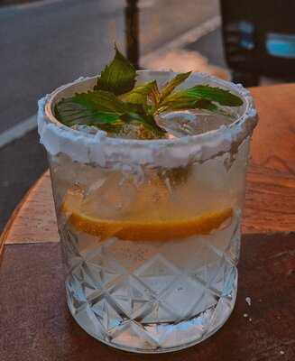 Old School Cafe And Shop