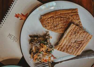 Old School Cafe And Shop