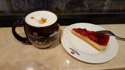 Gloria Jeans Coffee
