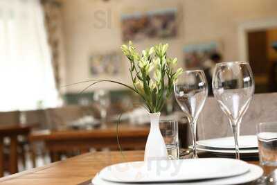 Ag Sheher Pub & Restaurant