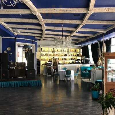 Senator Restaurant & Pearl Hall