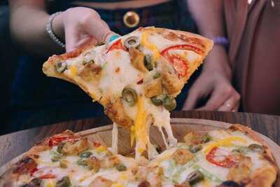 My Moon Cafe & Lounge