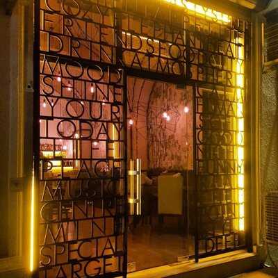 Elephant Cafe-restaurant