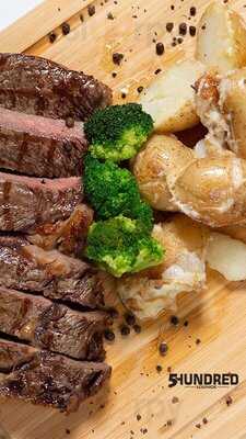 5hundred Restaurant & Lounge