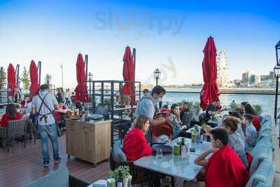 Big Chefs Cafe & Brasserie