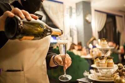 Arfa Restaurant Baku