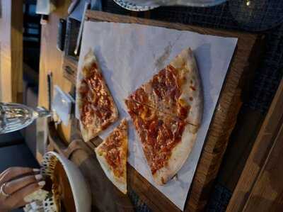 Fish Box  Ресторан