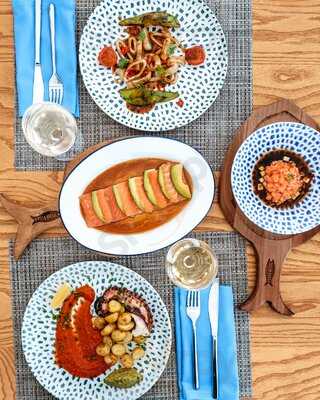 Fish Box  Ресторан