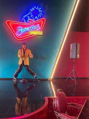 Beverly Hills Diner