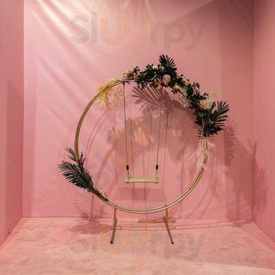 Crystal Art Restourant