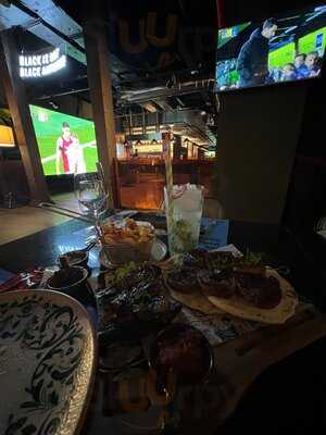 Black City Lounge & Terrace