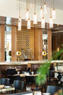 Tribeca Restaurant & Bar