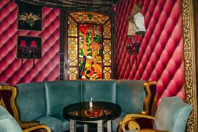 Музыкальный Бар & Лаундж Казанова