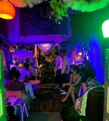 Emalatkhana Art Space & Cafe