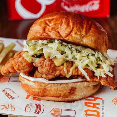 Fryday Caspian Plaza