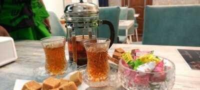 Ceylon Tea Center By Clover