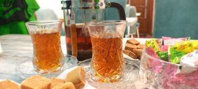 Ceylon Tea Center By Clover