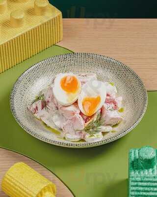 У Дяди Макса