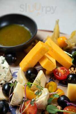 Ресторан Лагом