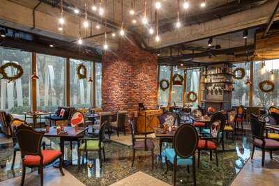 Sensum Coffee And Dine