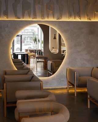 Кухня & Бар Хюгге