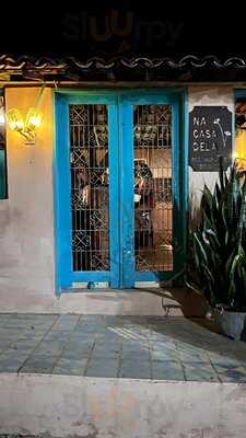 Na Casa Dela