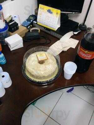 Tia Lelê - Bolos Caseiros