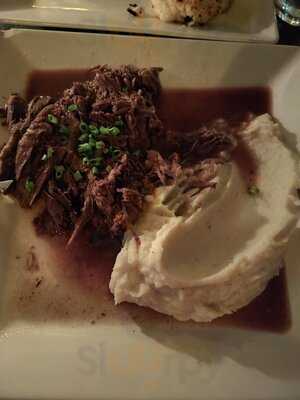 Na Casa Dela Do Beco