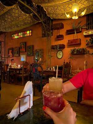 Na Casa Dela Do Beco