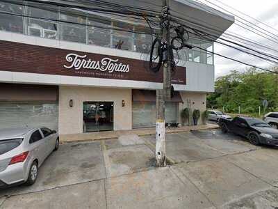 Tortas  &  Tortas