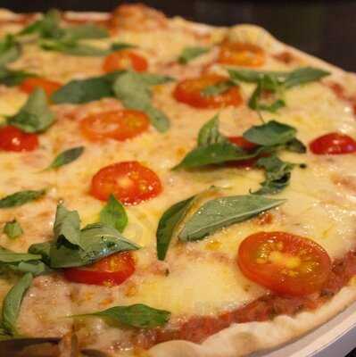 Di Caputti Pizza Bar