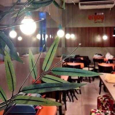 Enjoy Mais Que Temaki