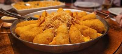 33 Lanches E Restaurantes