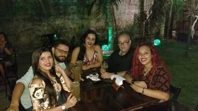 Plebeu Comida E Diversao