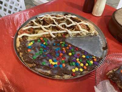 Pizzaria E Lanchonete Altas Horas