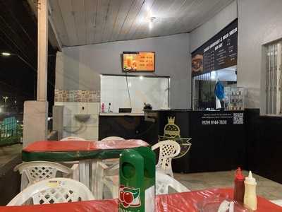 Pizzaria E Lanchonete Altas Horas