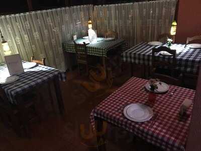 Cantina Chef Tony Laranjeiras