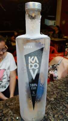 Maria E Maria Bar E Grill