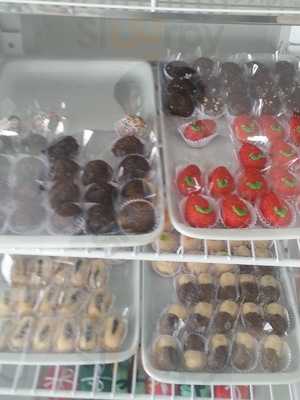 Comemore Doces, Salgados E Sorvetes