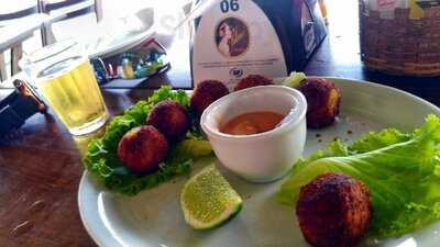 Flutuante Salomé Bar