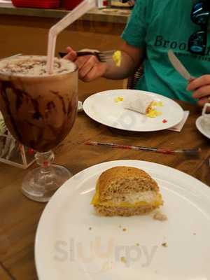 D & E Refeicoes E Buffet