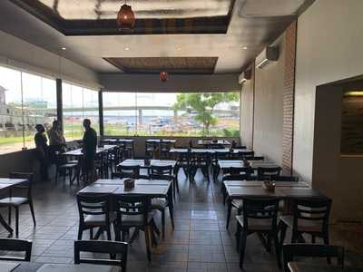 E J Castro Restaurante